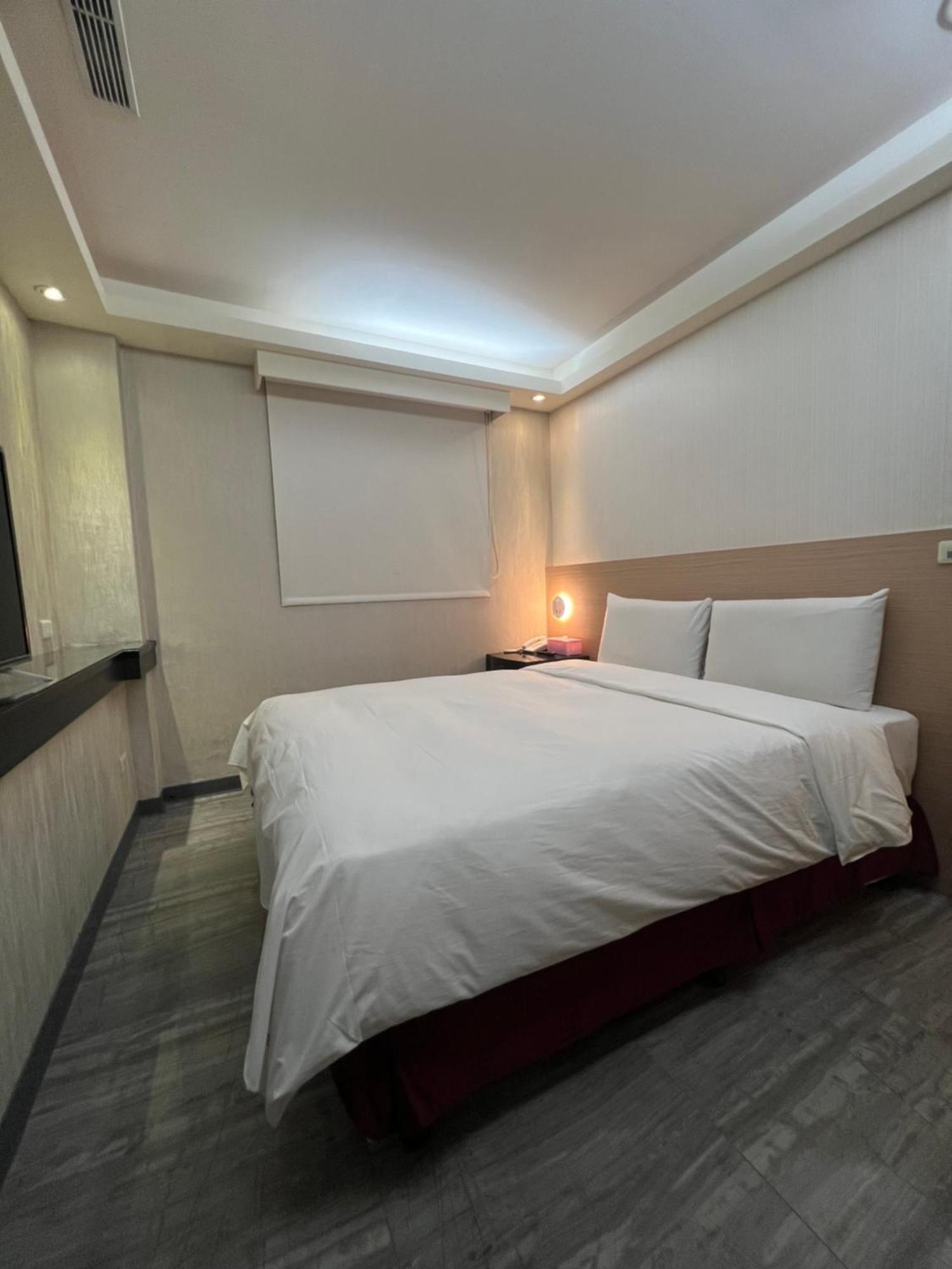 Ya Dou Hotel Taipei Exterior photo