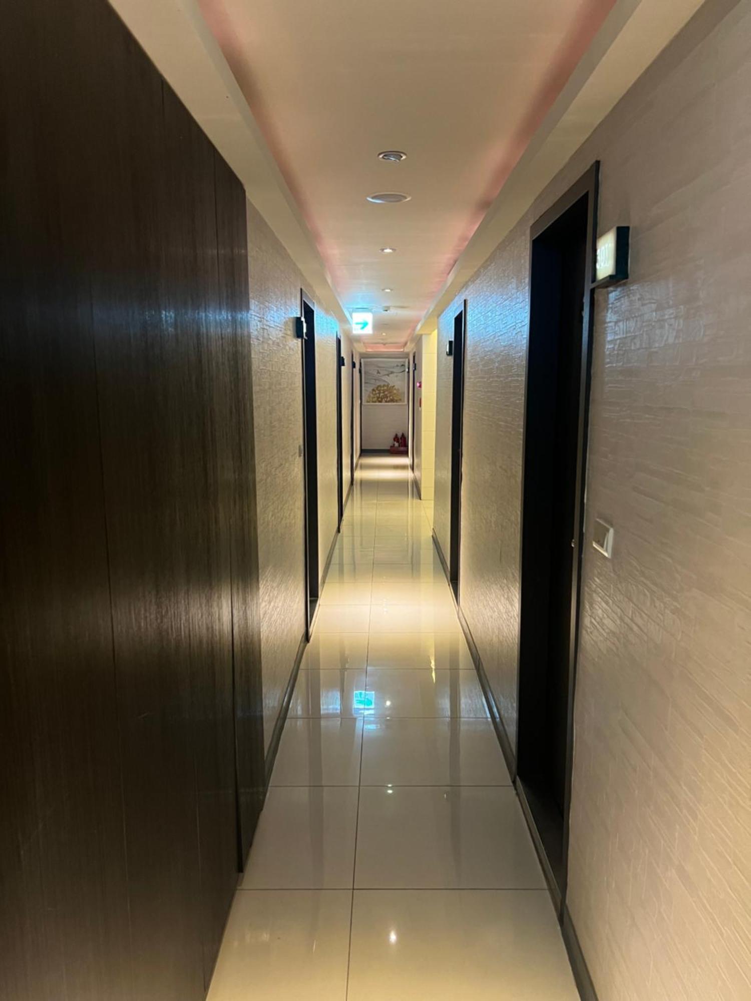 Ya Dou Hotel Taipei Exterior photo